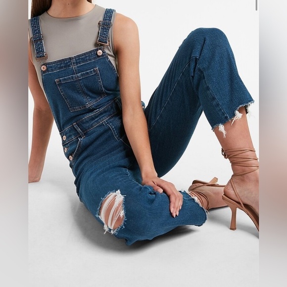 Express Ripped Straight Jean Overalls- NWT - Picture 11 of 16